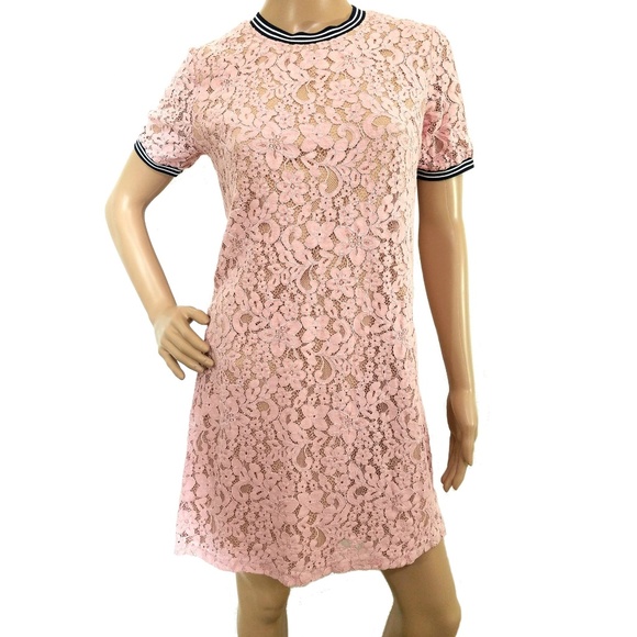 Kamiseta Dresses & Skirts - Kamiseta Pink Lace Dress Size Medium